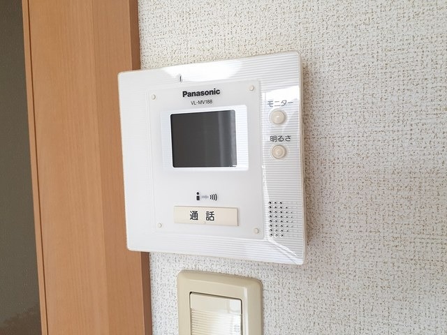 ��ʌ��t�����s�����ڂ̃A�p�[�g�̂��̑�