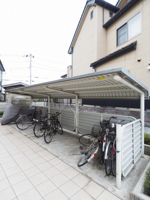 ��ʌ��t�����s�����ڂ̃A�p�[�g�̂��̑�