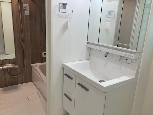 ��ʌ��z�J�s�J�����Q���ڂ̈�ˌ��Ă̐��ʏ�