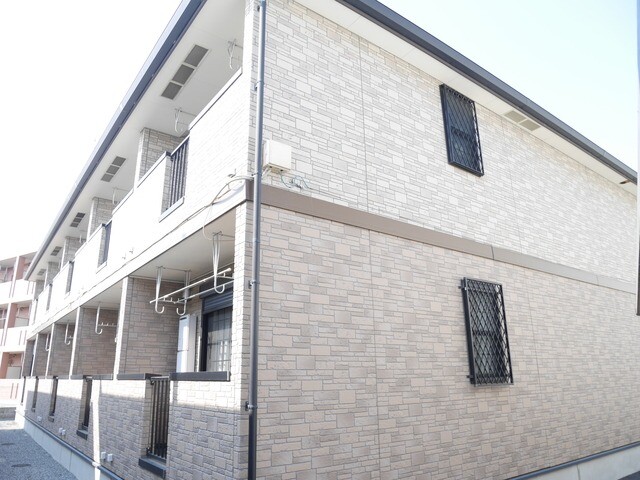 ��ʌ�����s�厚���s�̃A�p�[�g�̌����O��