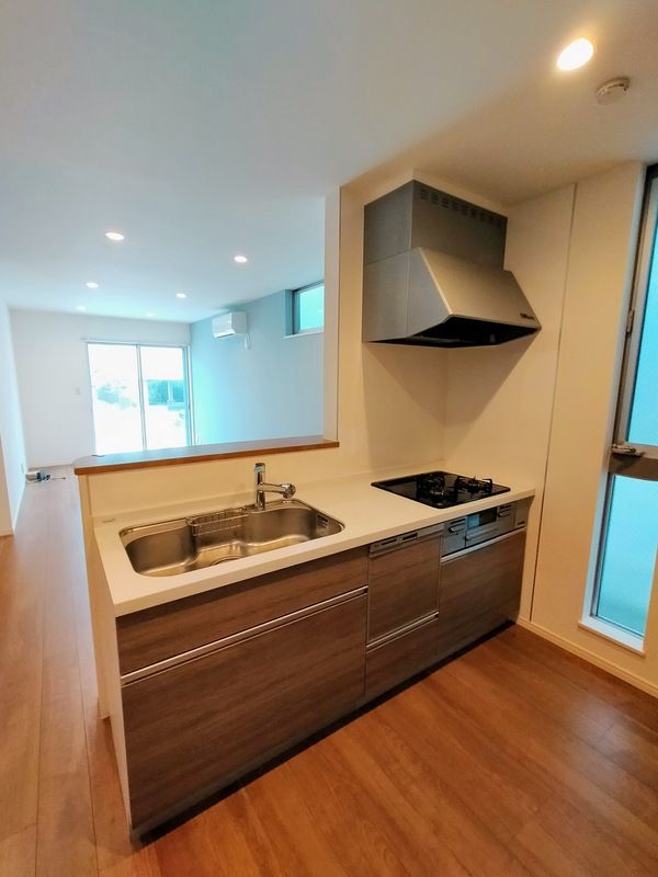 ��ʌ��������܎s��{��O���P���ڂ̈�ˌ��ẴL�b�`��