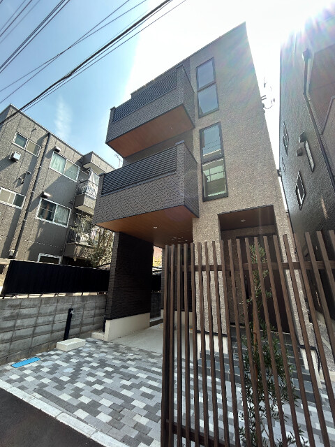 ��ʌ��������܎s��{��V�����P���ڂ̈�ˌ��Ă̌����O��