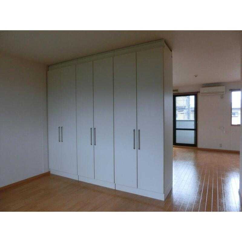 ��ʌ��������܎s��{��O���P���ڂ̃A�p�[�g�̂��̑�