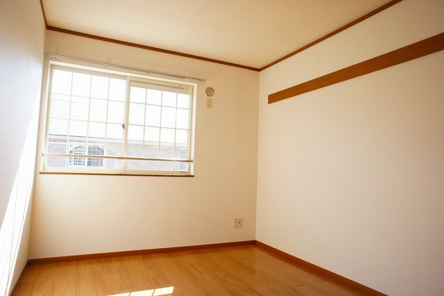 ��ʌ������s�V�h�R���ڂ̃A�p�[�g�̂��̑�