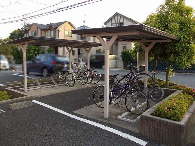 ��ʌ������s�V�h�R���ڂ̃A�p�[�g�̂��̑�