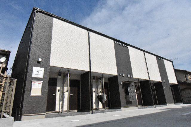 ��ʌ�����s�厚����2126-5�̃A�p�[�g�̌����O��