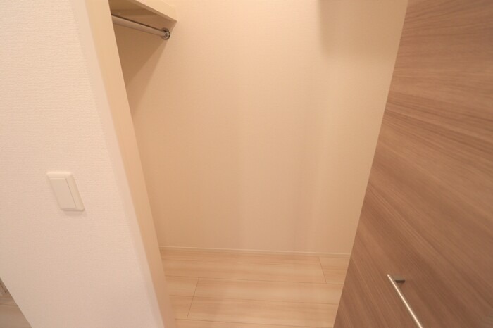 ��ʌ��z�J�s���̃A�p�[�g�̎��[