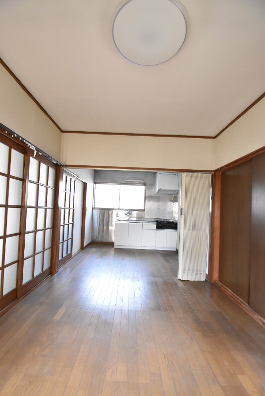 ��ʌ��z�J�s�k�z�J�P���ڂ̈�ˌ��Ă̋����E���r���O