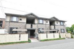 ��ʌ�����s�����Q����11-1�̃A�p�[�g�̌����O��