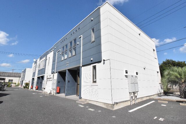 ʌzJs쒬Qڂ̃Ap[ǧO