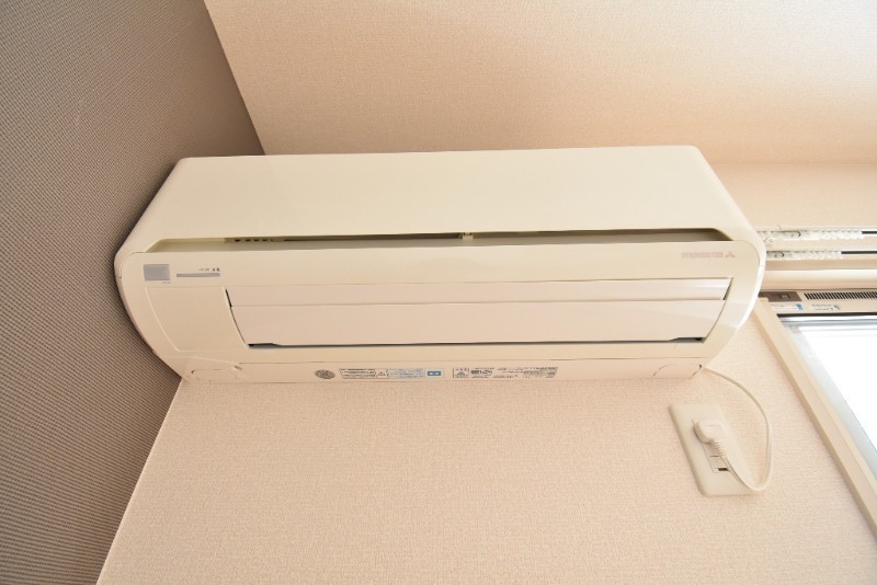 ��ʌ��������܎s����厚����{���̃A�p�[�g�̂��̑��ݔ�