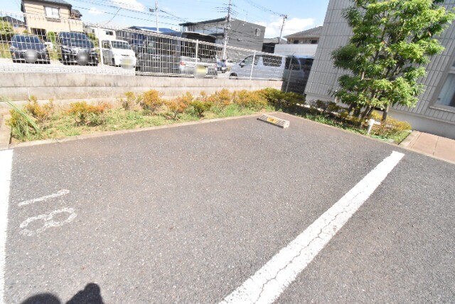 ��ʌ��������܎s���撆���R���ڂ̃}���V�����̒��ԏ�