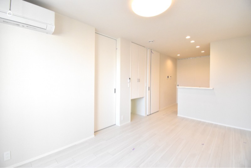 ��ʌ��z�J�s���z�J�P���ڂ̃}���V�����̋��ԁE���r���O