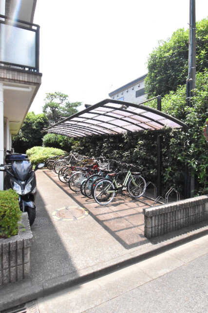 ��ʌ��������܎s�k��~�͒��̃}���V�����̂��̑�