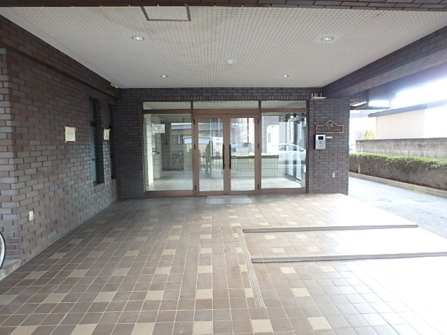 ��ʌ��������܎s��{��㏬���̃}���V�����̃G���g�����X