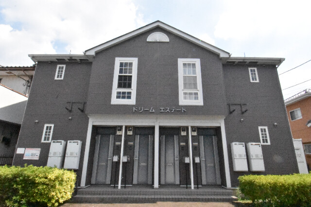 ��ʌ��k�����S�ɓޒ��厚�����̃A�p�[�g�̃G���g�����X