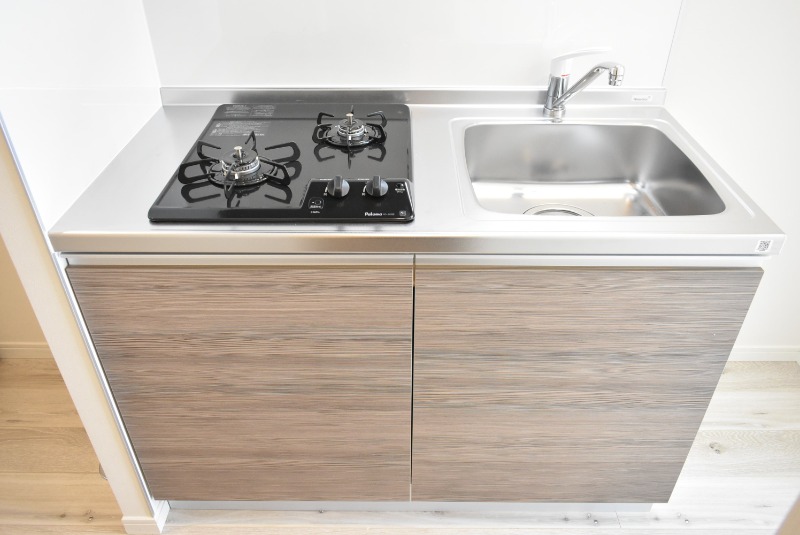 ��ʌ��������܎s�΋�厚�ԋ{�̃A�p�[�g�̃L�b�`��