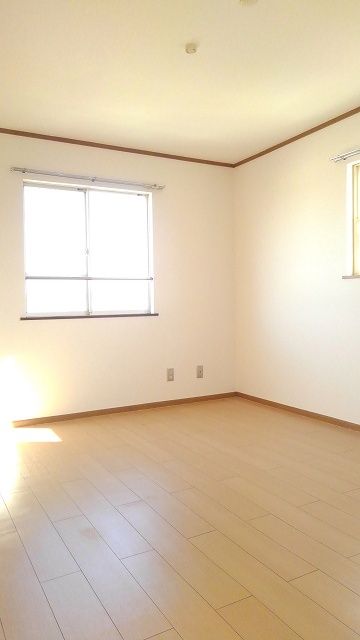 ��ʌ��@�c�s�厚�쓇�̃A�p�[�g�̋��ԁE���r���O