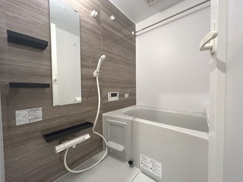 ��ʌ��������܎s��{�扺���Q���ڂ̃}���V�����̃o�X