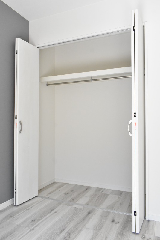 ��ʌ��������܎s�΋�厚�ԋ{�̃A�p�[�g�̎��[