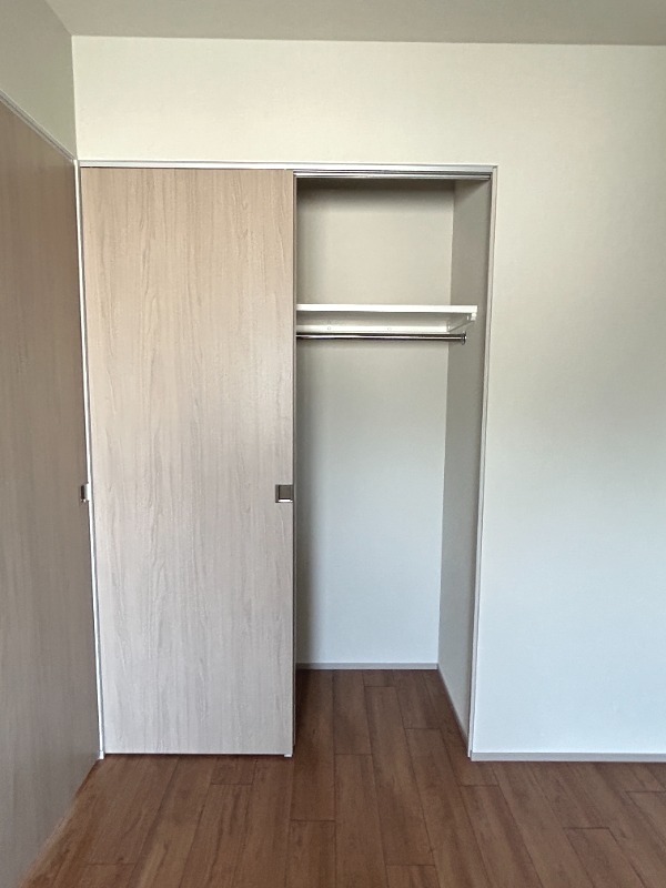 ��ʌ��������܎s��{�扺���Q���ڂ̃}���V�����̎��[