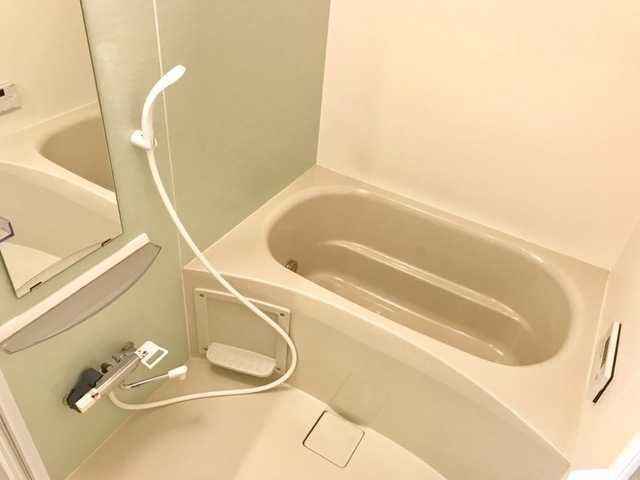 ��ʌ��������܎s�Y�a���ՂU���ڂ̃}���V�����̃o�X