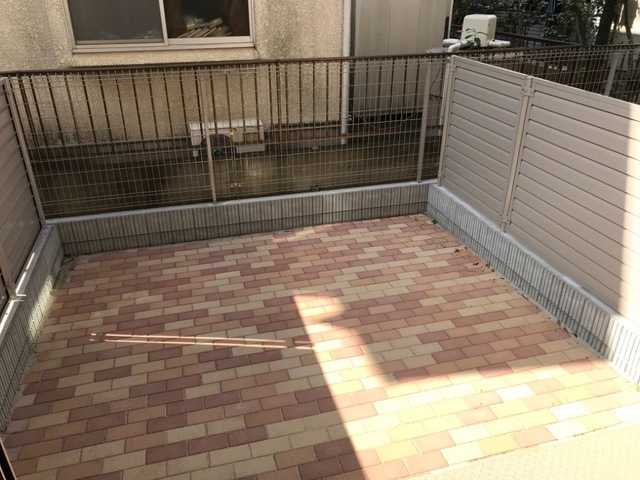 ��ʌ��������܎s�Y�a���ՂU���ڂ̃}���V�����̃o���R�j�[