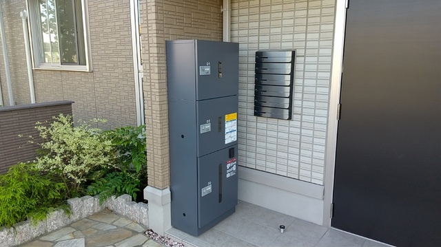 ��ʌ��z�J�s���C�N�^�E���U���ڂ̃A�p�[�g�̃G���g�����X