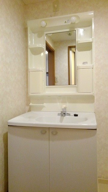 ��ʌ��������܎s��΋�{���S���ڂ̃}���V�����̐��ʏ�