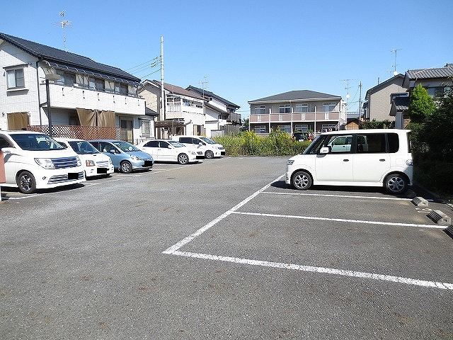 ��ʌ��������܎s��΋�{���S���ڂ̃}���V�����̒��ԏ�