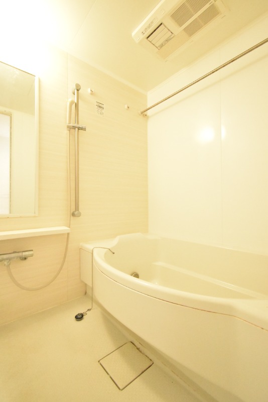 ��ʌ��������܎s�k��{�����̃}���V�����̃o�X