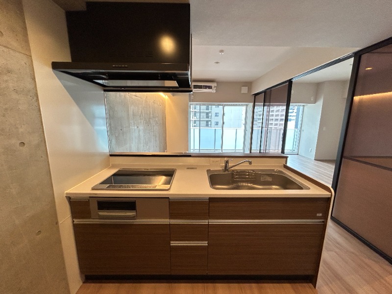 ��ʌ��������܎s��{�撇���Q���ڂ̃}���V�����̃L�b�`��