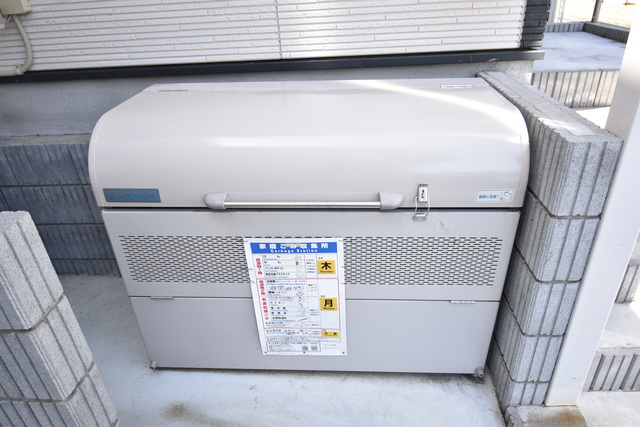 ��ʌ��������܎s��{���Ԓ��P���ڂ̃A�p�[�g�̂��̑�