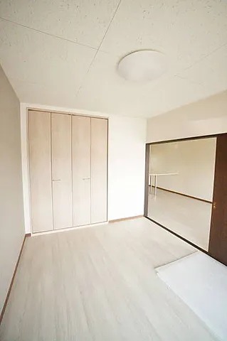 ��ʌ������s�V�����T���ڂ̃A�p�[�g�̂��̑�