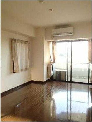 ��ʌ��������܎s�΋擌���R���ڂ̃}���V�����̋��ԁE���r���O