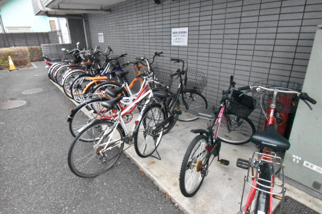 ��ʌ��������܎s�΋擌���R���ڂ̃}���V�����̂��̑�