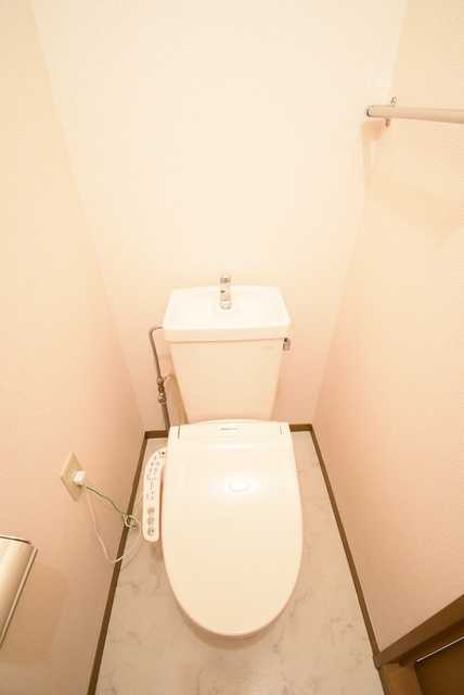 ��ʌ��������܎s��{��听���P���ڂ̃A�p�[�g�̃g�C��