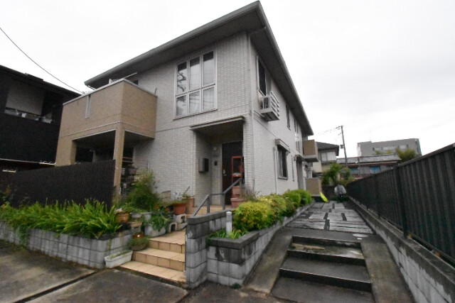 ��ʌ��������܎s�k��{�����Q���ڂ̃A�p�[�g�̂��̑�