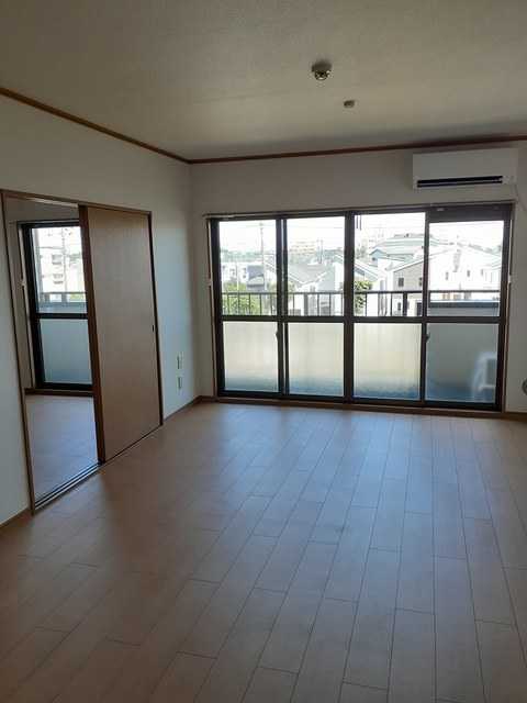 ��ʌ��������܎s�΋擌�Y�a�X���ڂ̃}���V�����̋��ԁE���r���O