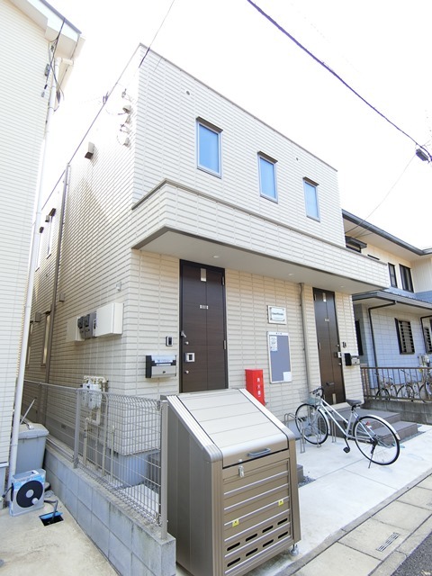 ��ʌ��������܎s�k����i���P���ڂ̃}���V�����̌����O��