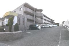 ��ʌ�����s�厚���s�g��1365-1�̃}���V�����̌����O��