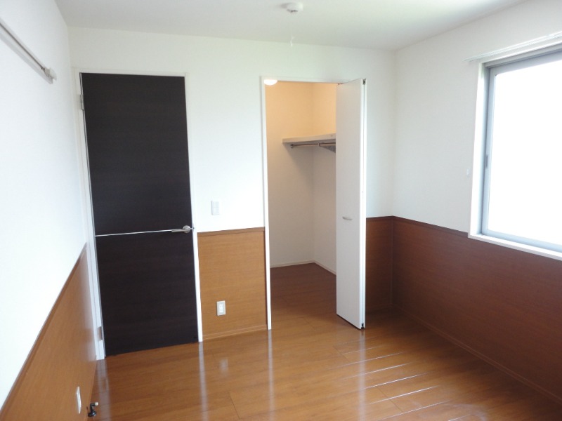 ��ʌ��������܎s��{��O���P���ڂ̃e���X�n�E�X�̂��̑������E�X�y�[�X