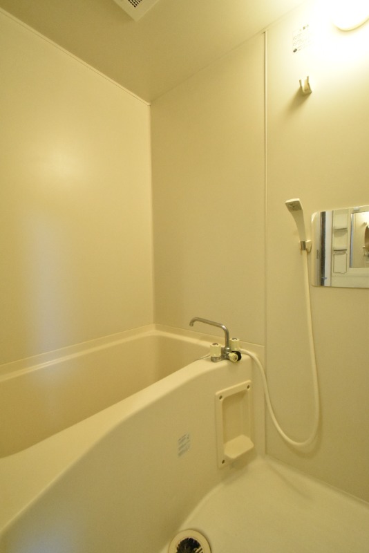 ��ʌ��������܎s�������J�T���ڂ̃A�p�[�g�̃o�X