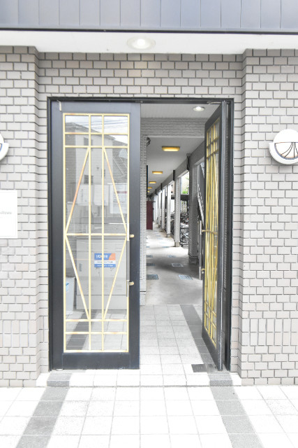 ��ʌ��������܎s�������J�T���ڂ̃A�p�[�g�̃G���g�����X