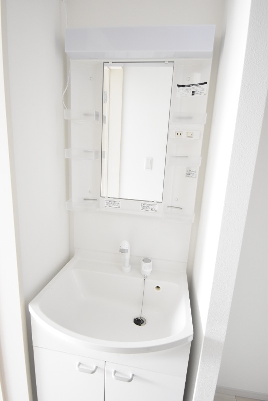 ��ʌ��������܎s���搼�x�W���ڂ̃A�p�[�g�̐��ʏ�