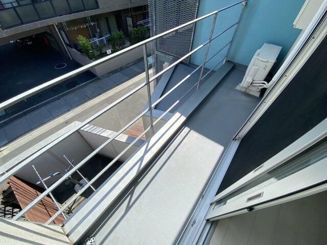 ��ʌ��������܎s�Y�a��{���P���ڂ̃A�p�[�g�̃o���R�j�[