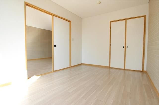 ��ʌ�����s���P���ڂ̃A�p�[�g�̌����O��