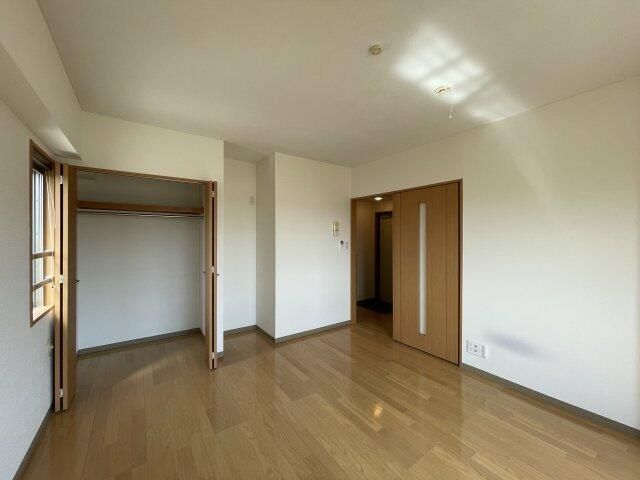 ��ʌ�����s�����Q���ڂ̃}���V�����̎��[