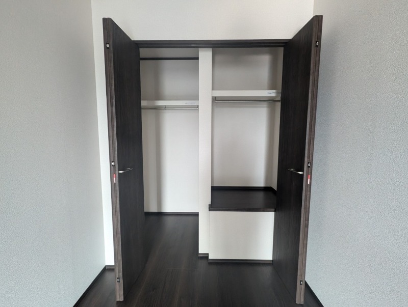 ��ʌ��@�c�s���m�؂S���ڂ̃e���X�n�E�X�̎��[