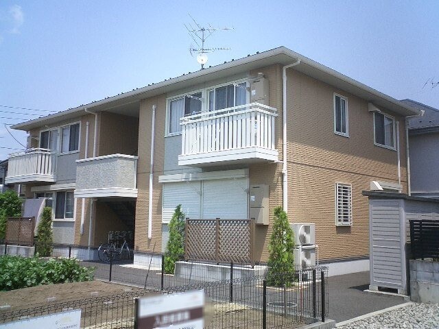 ��ʌ��������܎s����厚��c�{�̃A�p�[�g�̌����O��